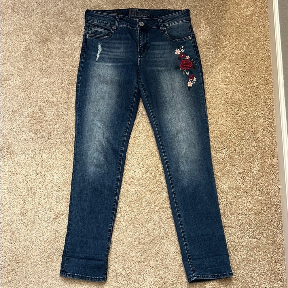 Kut from the Kloth Katy Boyfriend Jeans with Embroidery Size 4
